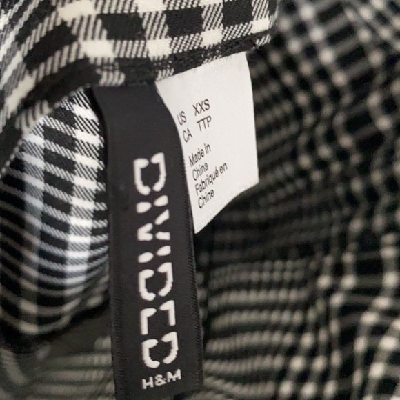 💛 Host pick 💛 NWOT H&M plaid button down dress - Picture 4 of 4